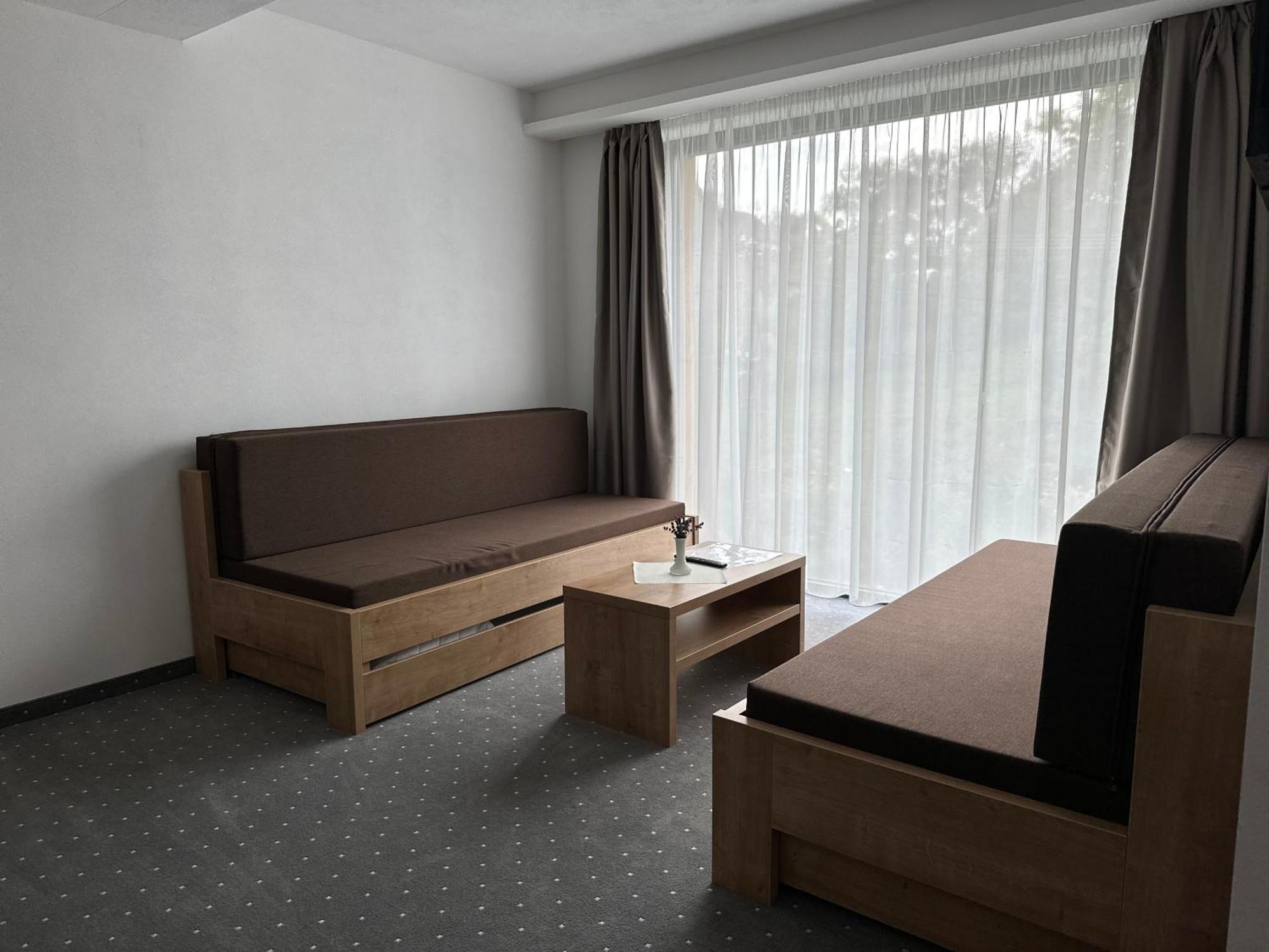 Berg Liptov Hotell Liptovský Mikuláš Eksteriør bilde