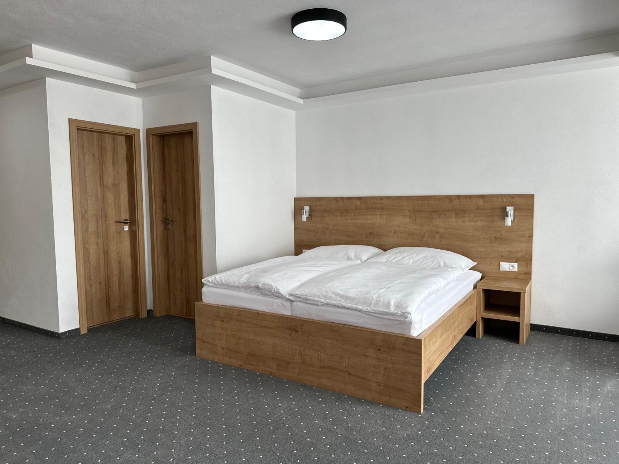 Berg Liptov Hotell Liptovský Mikuláš Eksteriør bilde